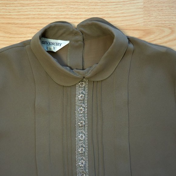Vintage Givenchy Women's Green Polyester Top Blouse, Back Buttons, Size M - Picture 2 of 9